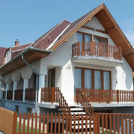 Holiday Balaton 20288 Ferienhaus Vonyarcvashegy